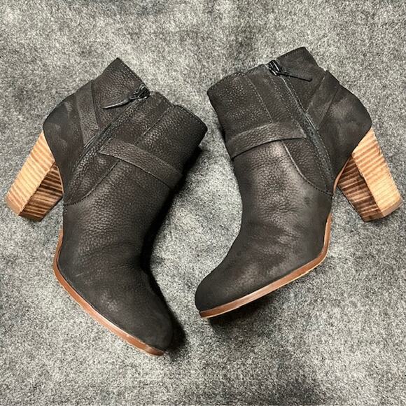 Cole Haan Block heel booties - Picture 4 of 5
